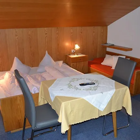 Gaestehaus * Huben (Imst)