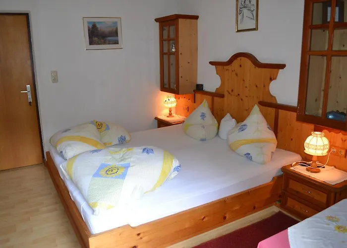 Gaestehaus Apartment Huben (Imst)