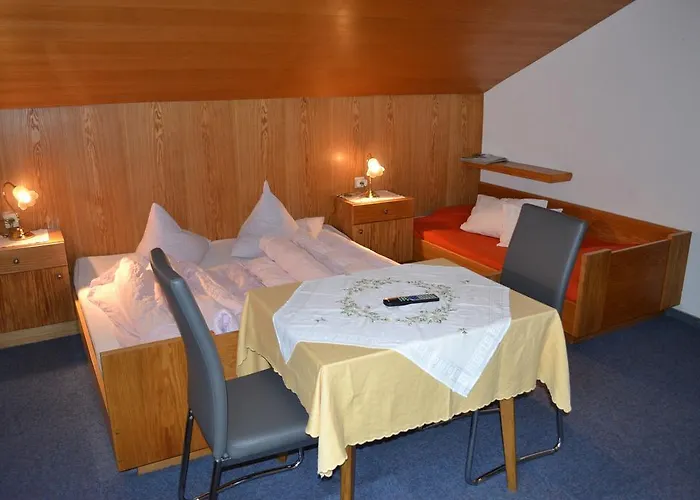 Gaestehaus * Huben (Imst)