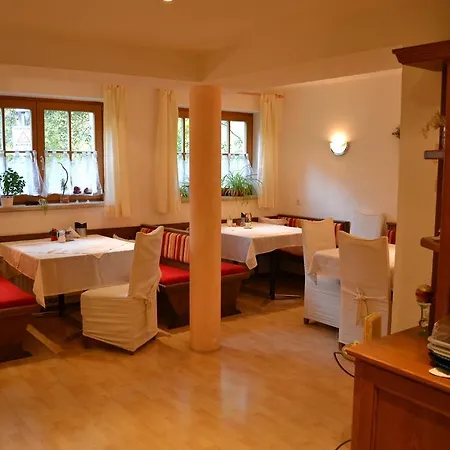 Apartman Gaestehaus Huben