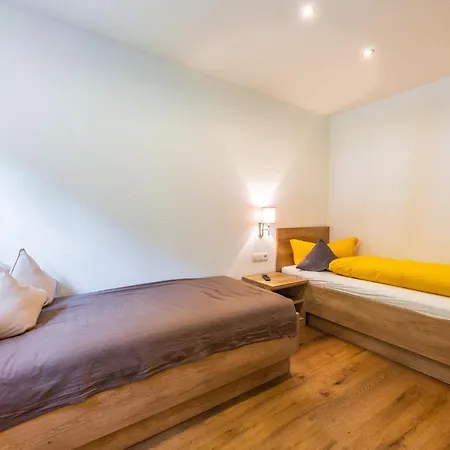 Gaestehaus Apartman Huben